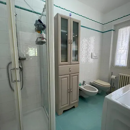 Apartment Breathtaking View, Terrace And Parking Alassio